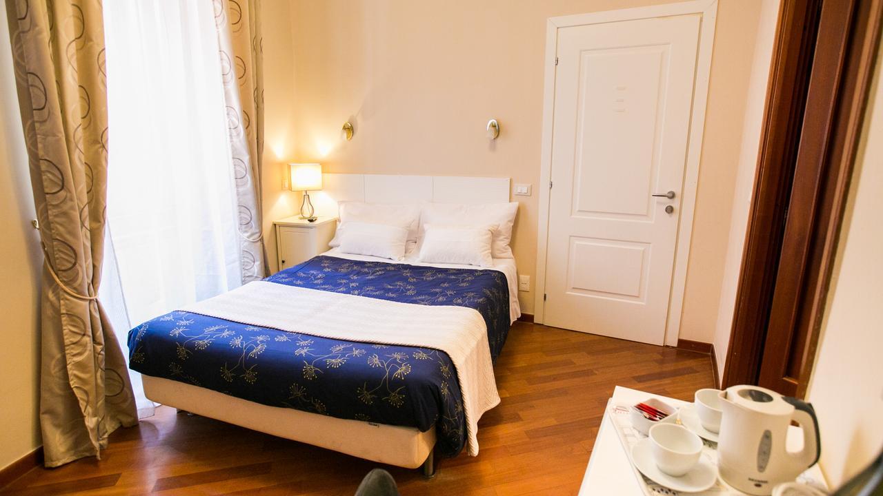 Hotel Martino Ai Monti Rome Exterior photo