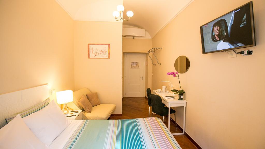 Hotel Martino Ai Monti Rome Exterior photo