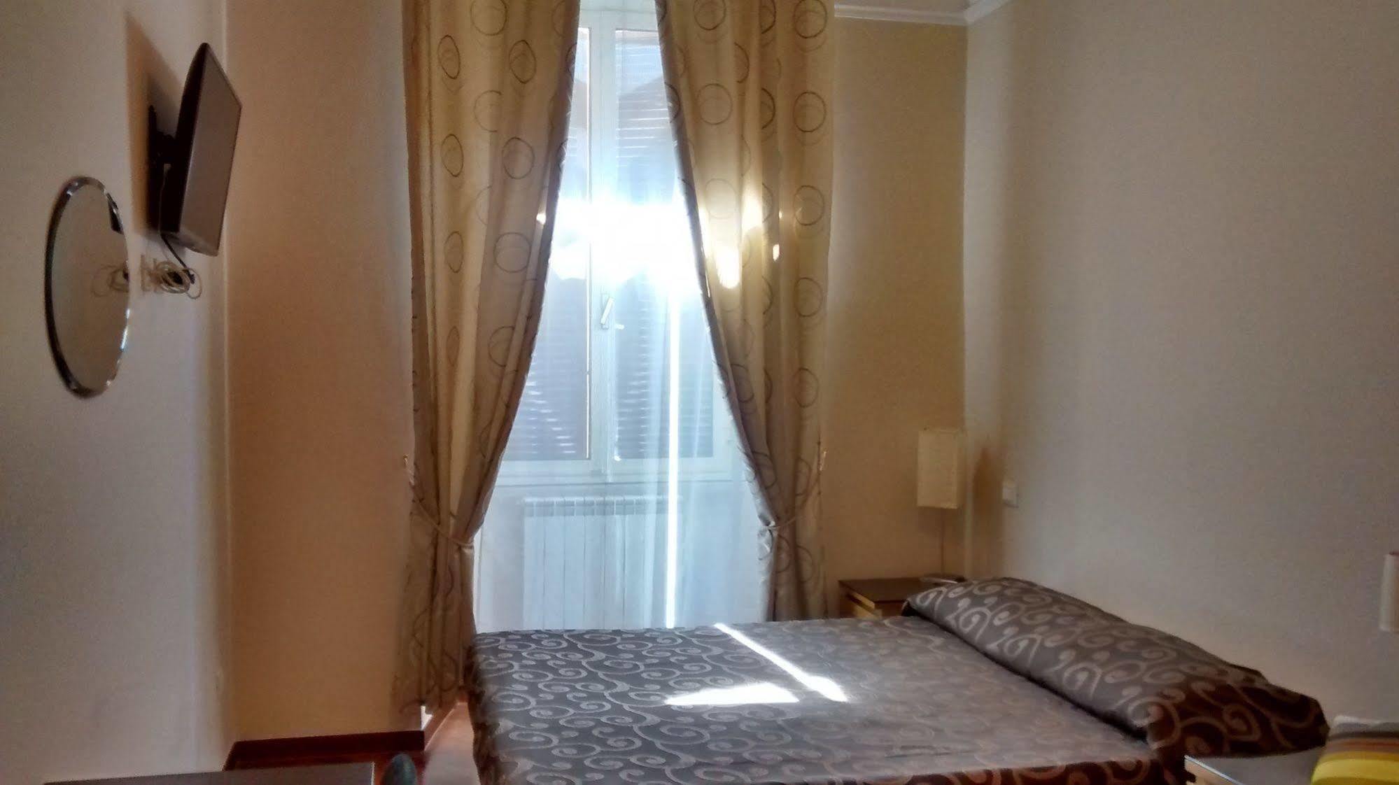 Hotel Martino Ai Monti Rome Exterior photo